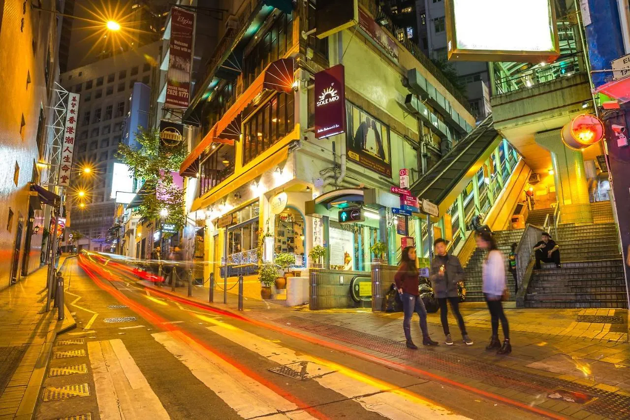 Butterfly On Wellington, Central Hongkong Čína