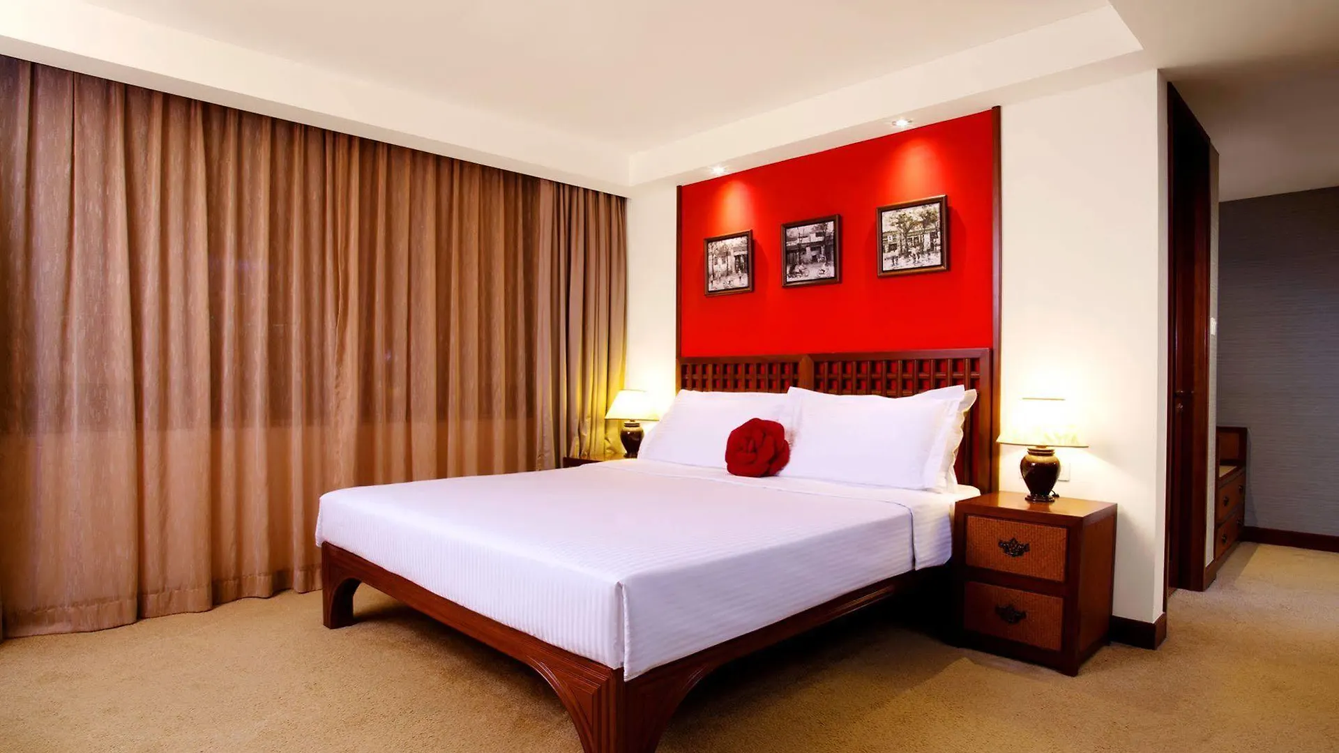 Hotel Butterfly On Wellington, Central Hong Kong
