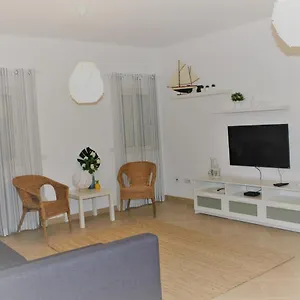 Casa Camões, Near Airport, 4km Beach FAO